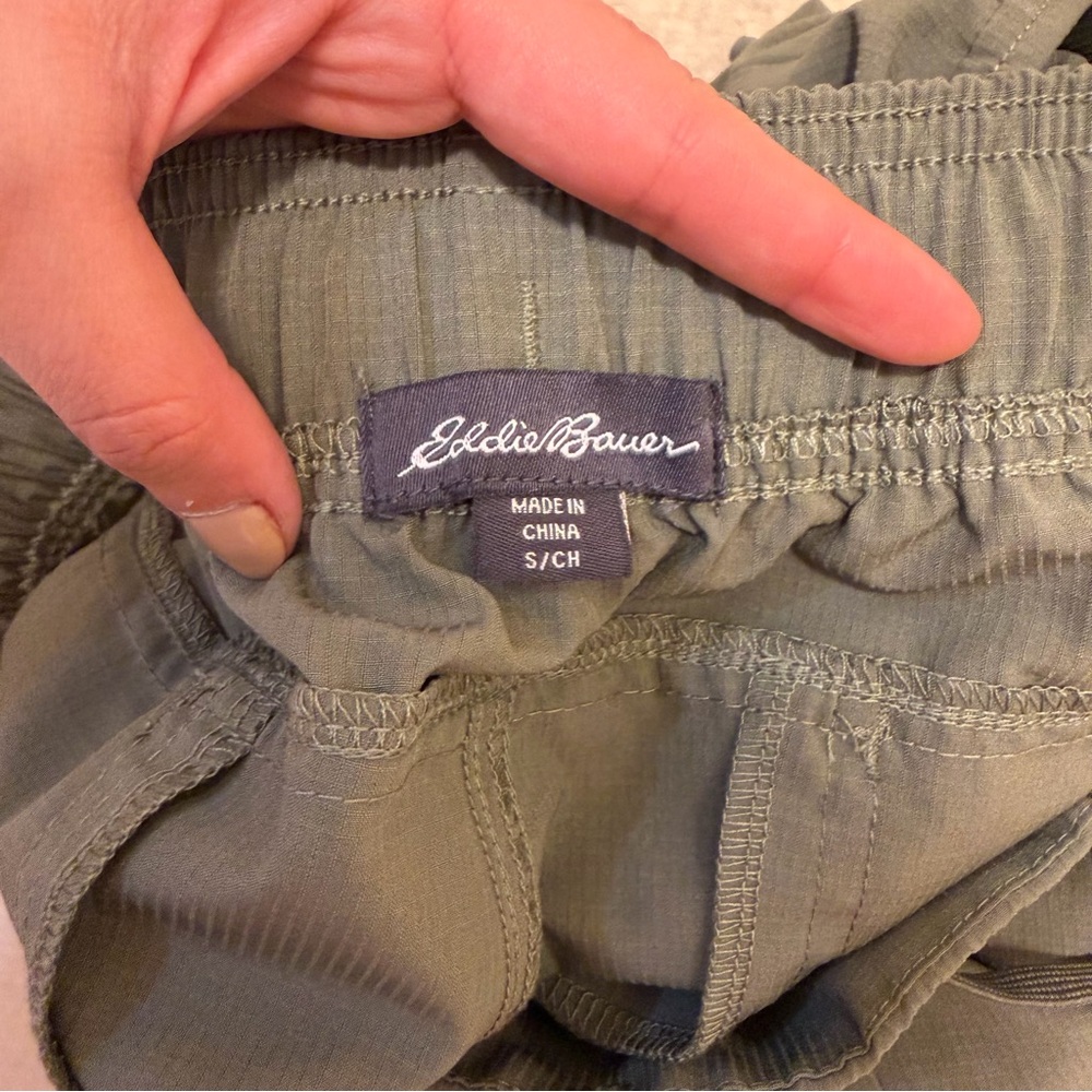 Women Olive Green Pants - Picture 3 of 5
